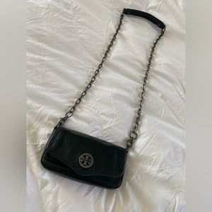 Tory Burch Robinson Black Leather Flap Crossbody Clutch Chain Strap - Excellent